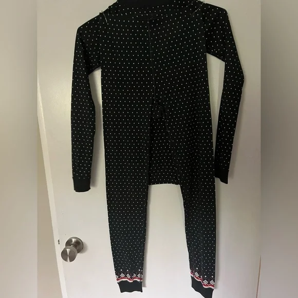 Hanna Andersson Black and White Kids Pajama Set - Picture 3 of 3